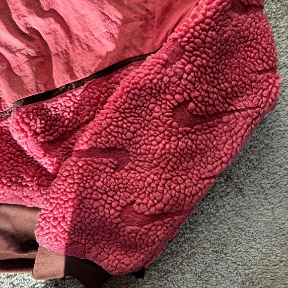 Pink Nike cropped sherpa/ windbreaker jacket - Picture 3 of 8